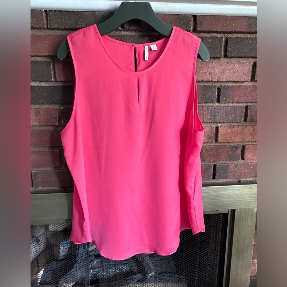 🛍️CATO sleeveless top Size X-LARGE excellent condition.